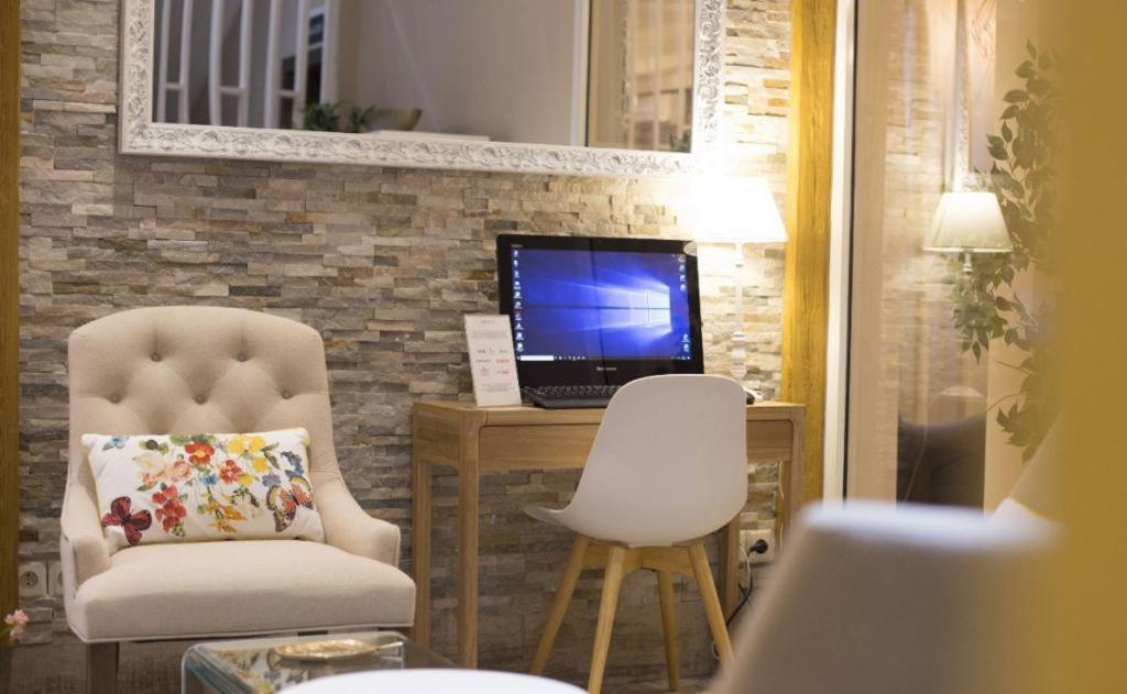 The Best Centric Hotel Нуакшот Экстерьер фото